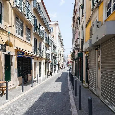 Alfama Patio Apartment