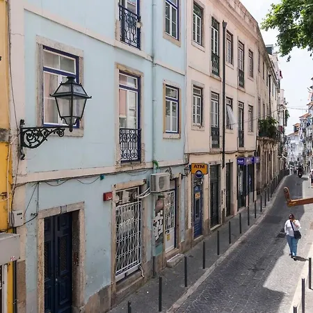 Alfama Patio شقة *