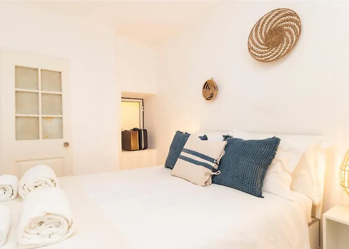 Alfama Patio Apartment *